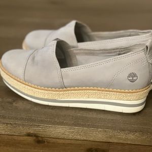 Soft gray Timberland wedges